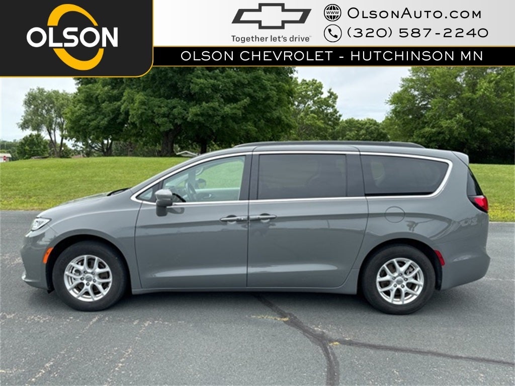 Used 2022 Chrysler Pacifica Touring L with VIN 2C4RC1BG3NR115929 for sale in Redwood Falls, Minnesota